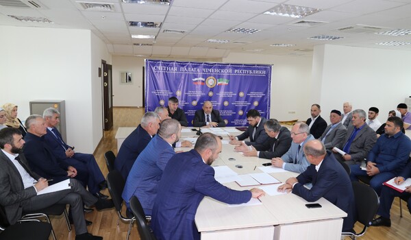 14 мая 2019 года руководством Счетной палаты Чеченской Республики проведен семинар-совещание с участием представителей органов муниципального финансового контроля.