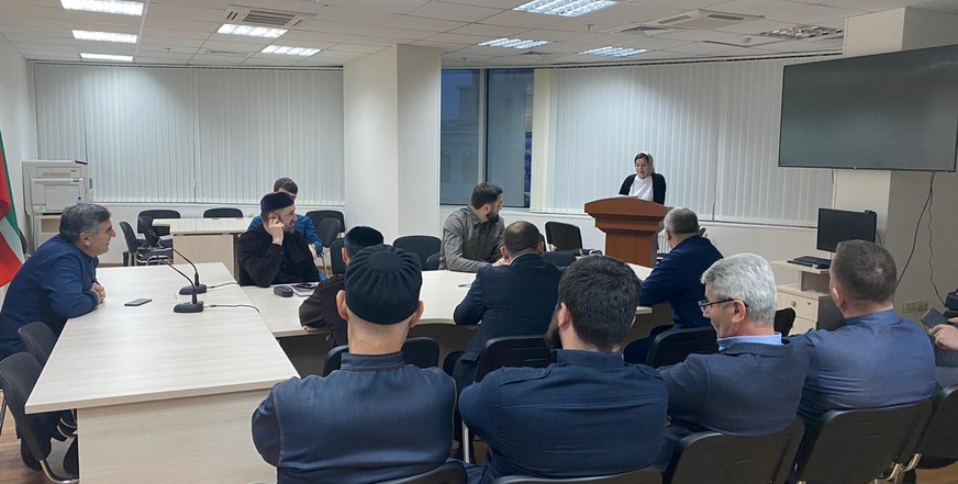 16 декабря текущего года департаментом сводно-аналитической работы и правового обеспечения проведен семинар